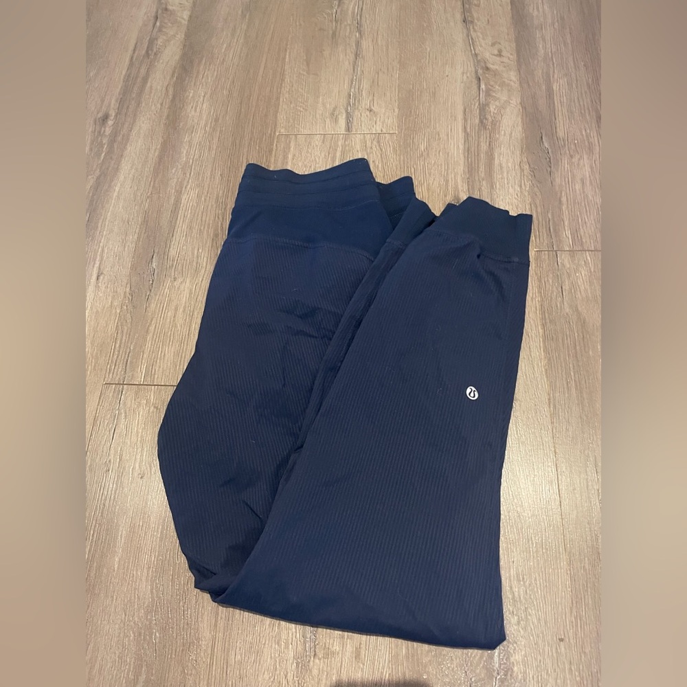 Lululemon dance joggers navy blue size 8